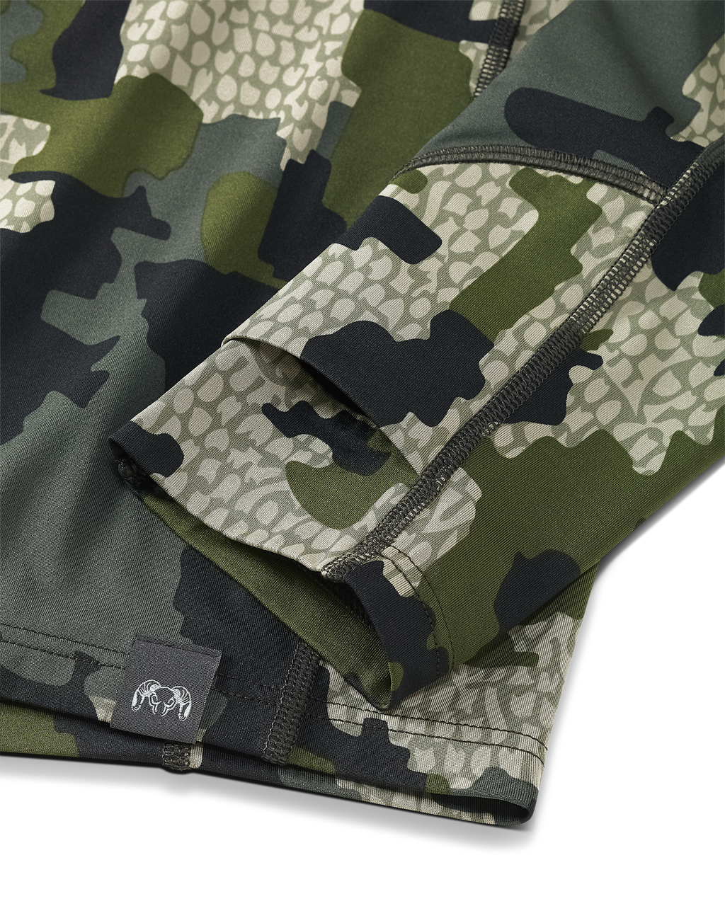 Close-up detail of layered thumbhole on Vital S2 Long Sleeve Crew in Verde Camouflage