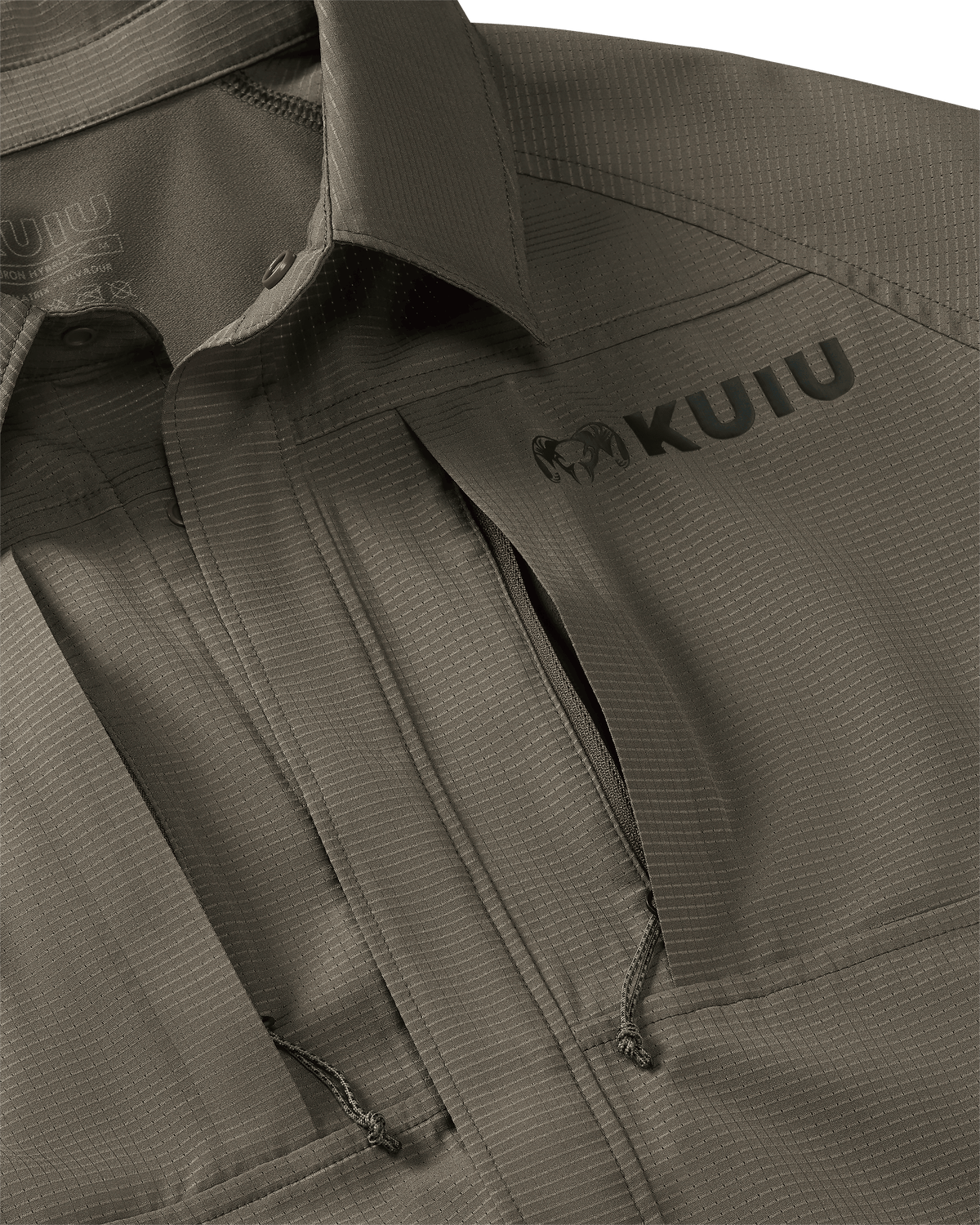 Front chest pockets with veritcal zippers on Tiburon Hybid Snap Shirt in Ash Brown