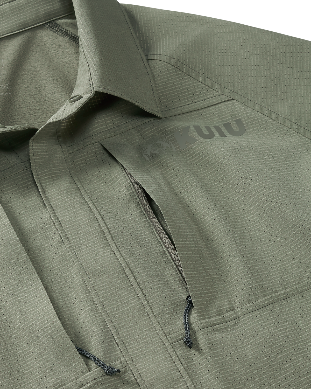 Front chest pockets with veritcal zippers on Tiburon Hybid Snap Shirt in Buckbrush Sage