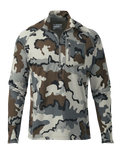 Front of PRO Merino 200 Zip-T in Vias Camouflage on mannequin