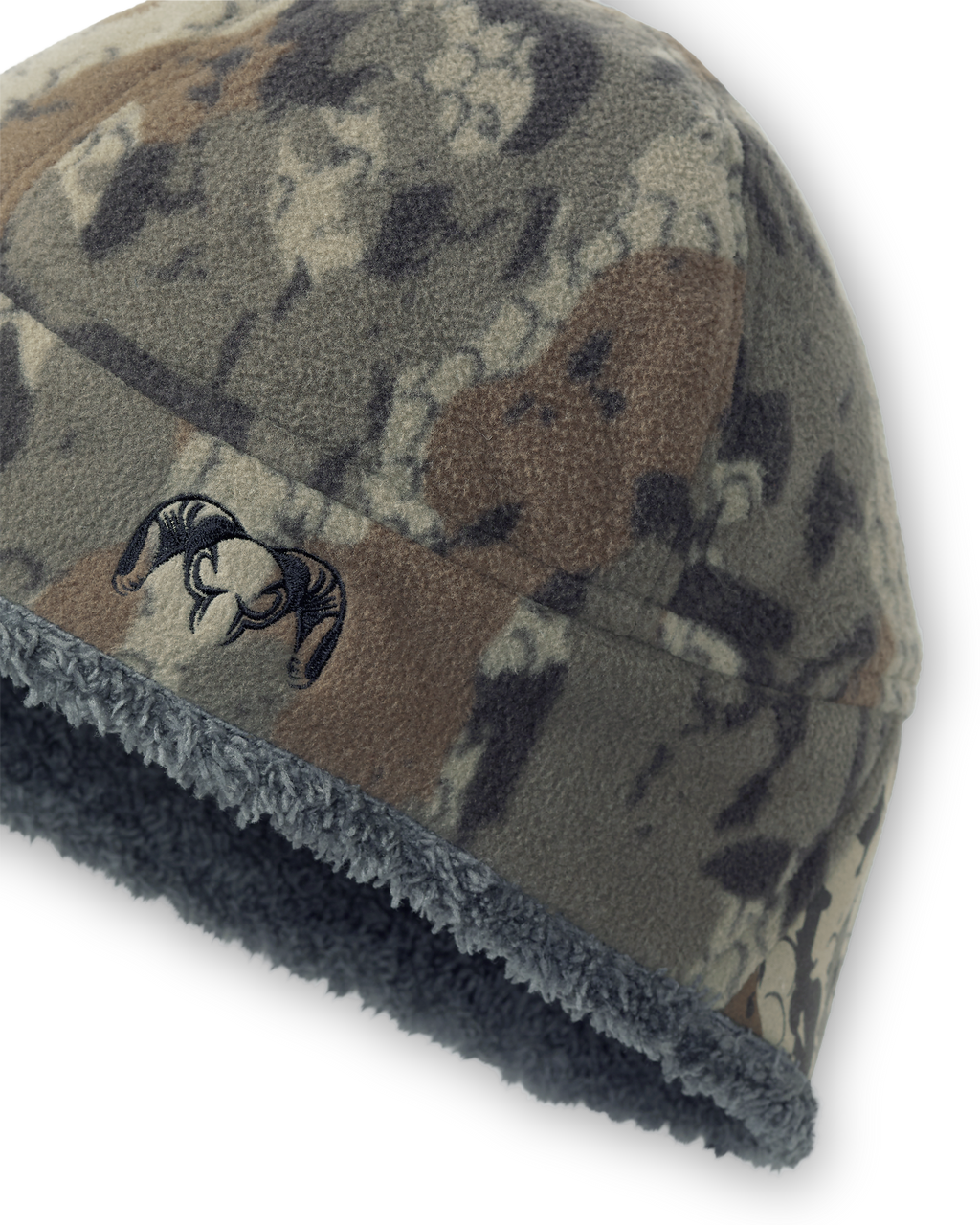 Detail fabric and logo placement on KUIU Proximity Beanie in Veros Camouflage