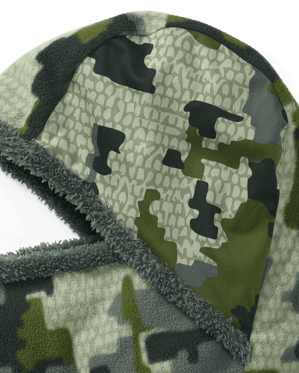 Side panel fabric detail on the KUIU Proximity Balaclava in Verde Camouflage