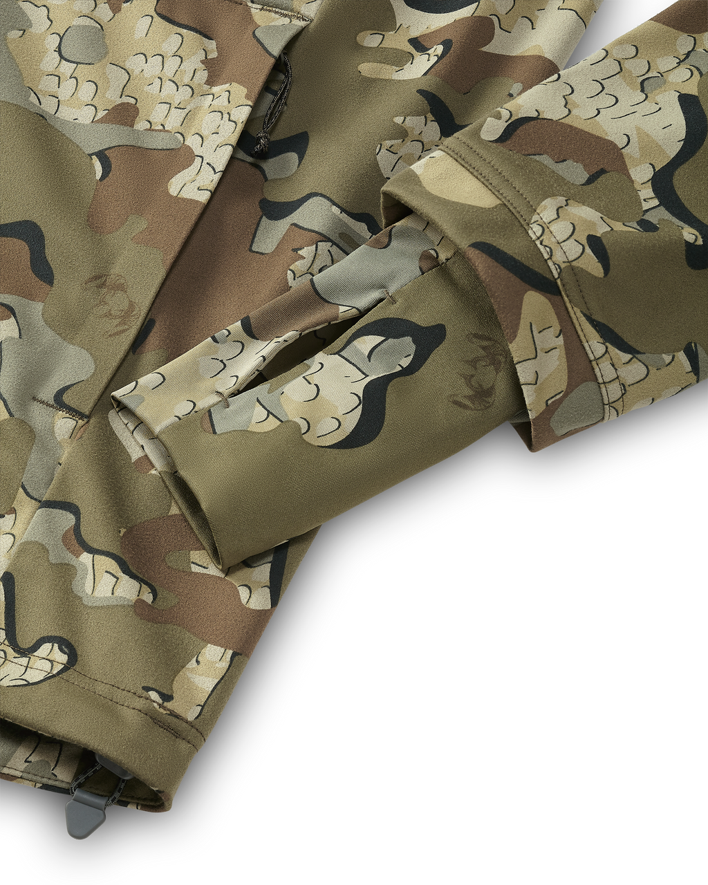 Detail of gasket wrist cuffs with thumbholes on the Drawpoint Hoodie in Valo camouflage.