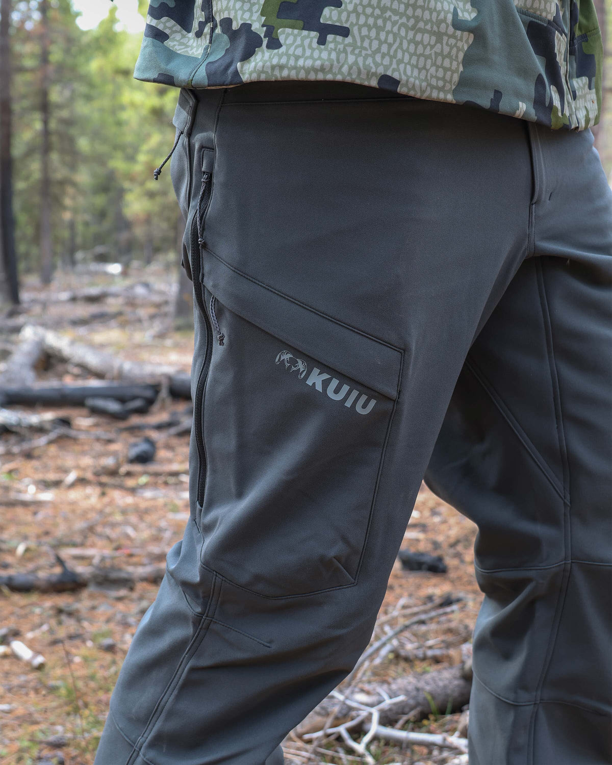 Side view of zippered cargo pocket on the Attack Pant in Dark Gunmetal Grey