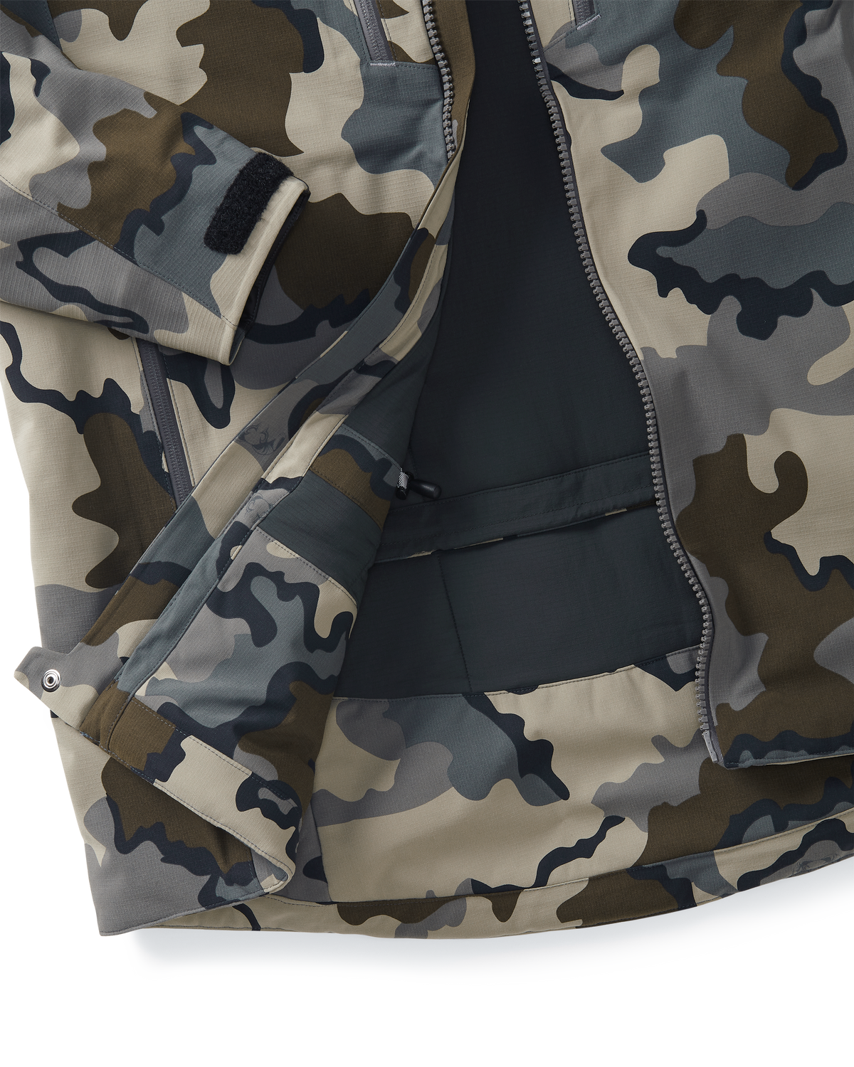 Close-up detail of interior lining on the Kutana Gale Force Hooded Jacket in Vias Camouflage