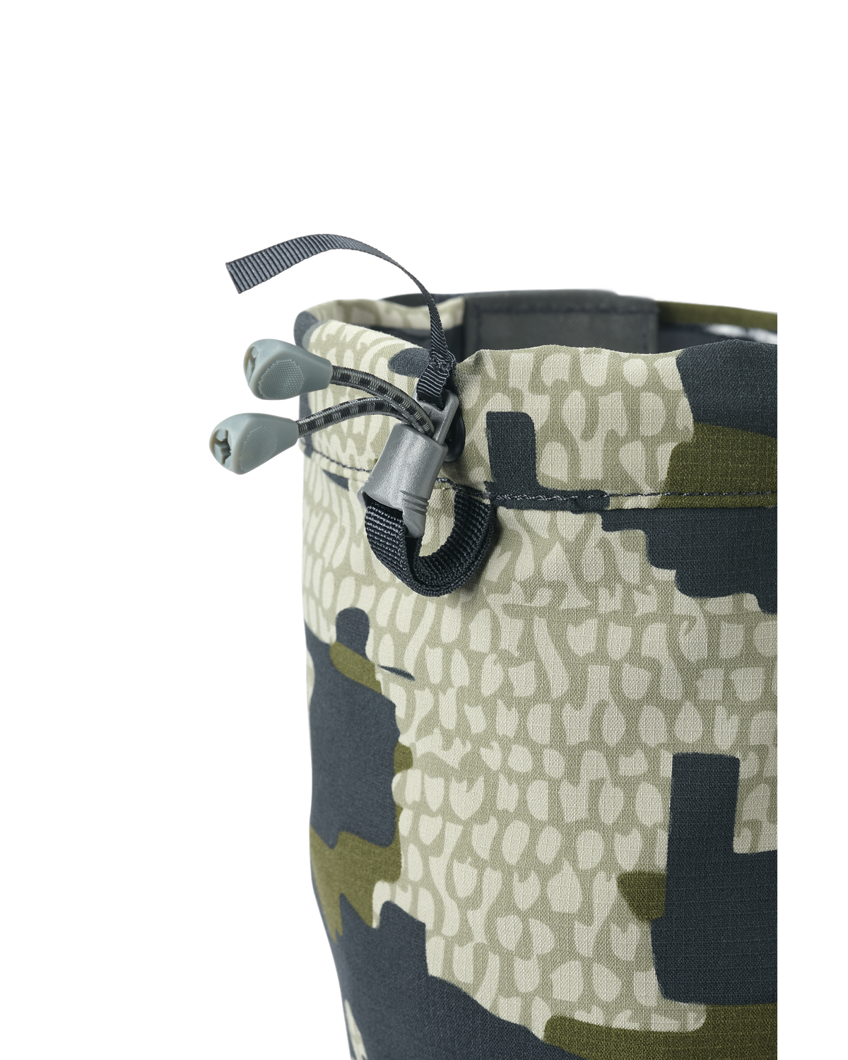 Adjustable Drawcord at Top Closure of the Kutana Storm Gaiters in Verde Camouflage