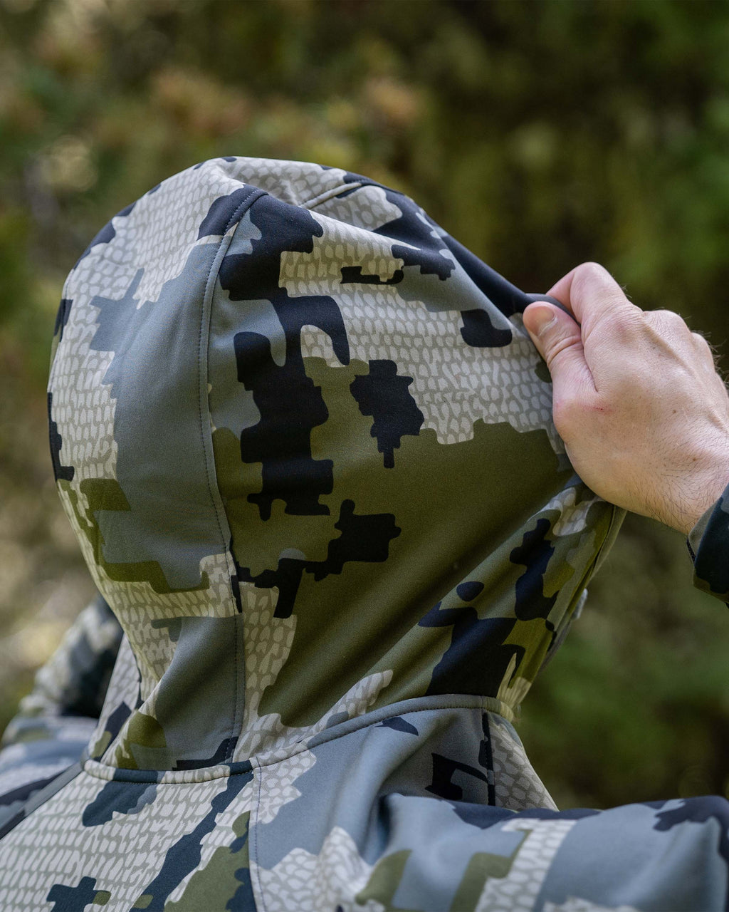 fitted hood for StrongFleece 235 Zip-T Hoodie in Verde Camouflage
