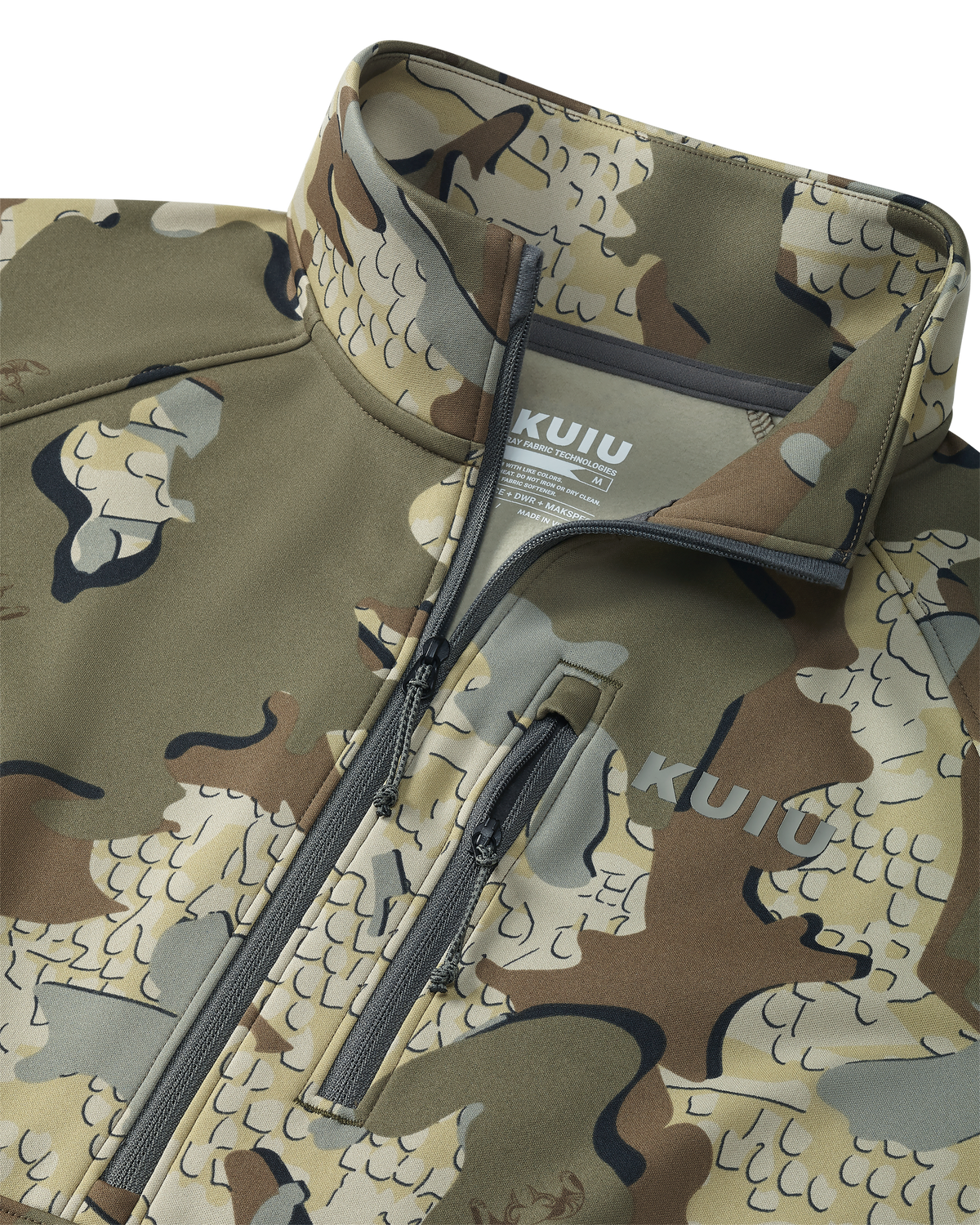 Front half zipper and zippered chest pocket for Women's StrongFleece 190 Zip-T in Valo Camouflage