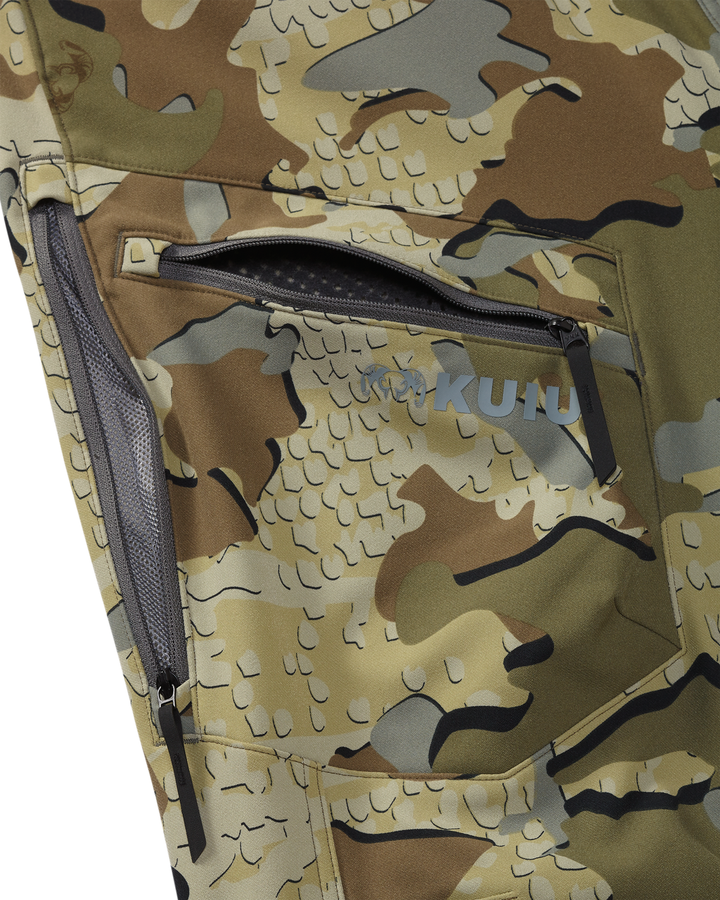 Close-up of mesh lined zippered hip vents and zippered cargo pocket on the Youth Attack Pant in Valo Camouflage