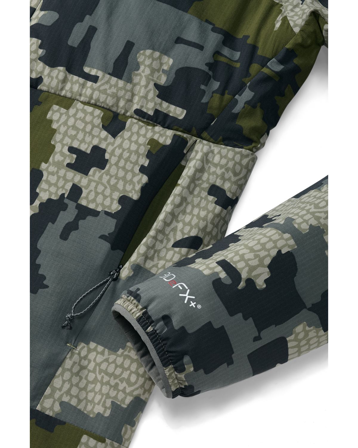 Cuff and zippered hand pocket detail on Kenai Jacket in Verde Camouflage