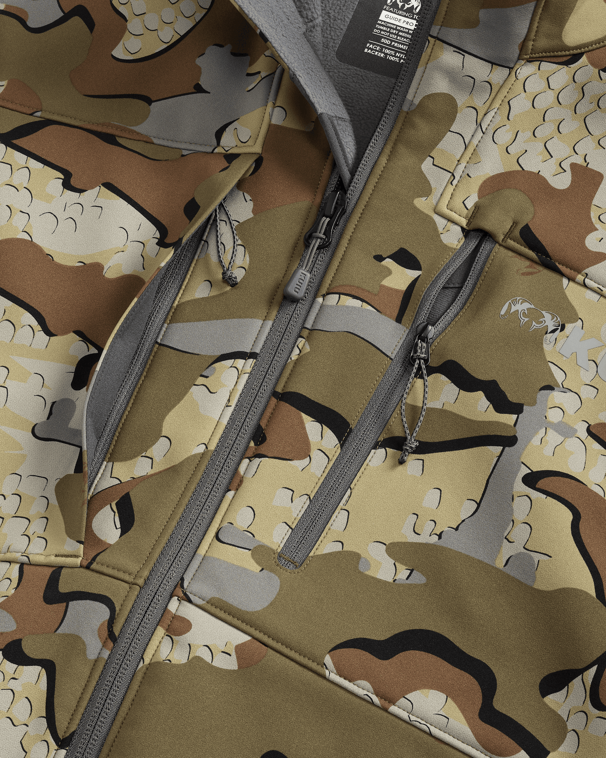 Front of Guide PRO Vest in Valo Camouflage showing chest zippers