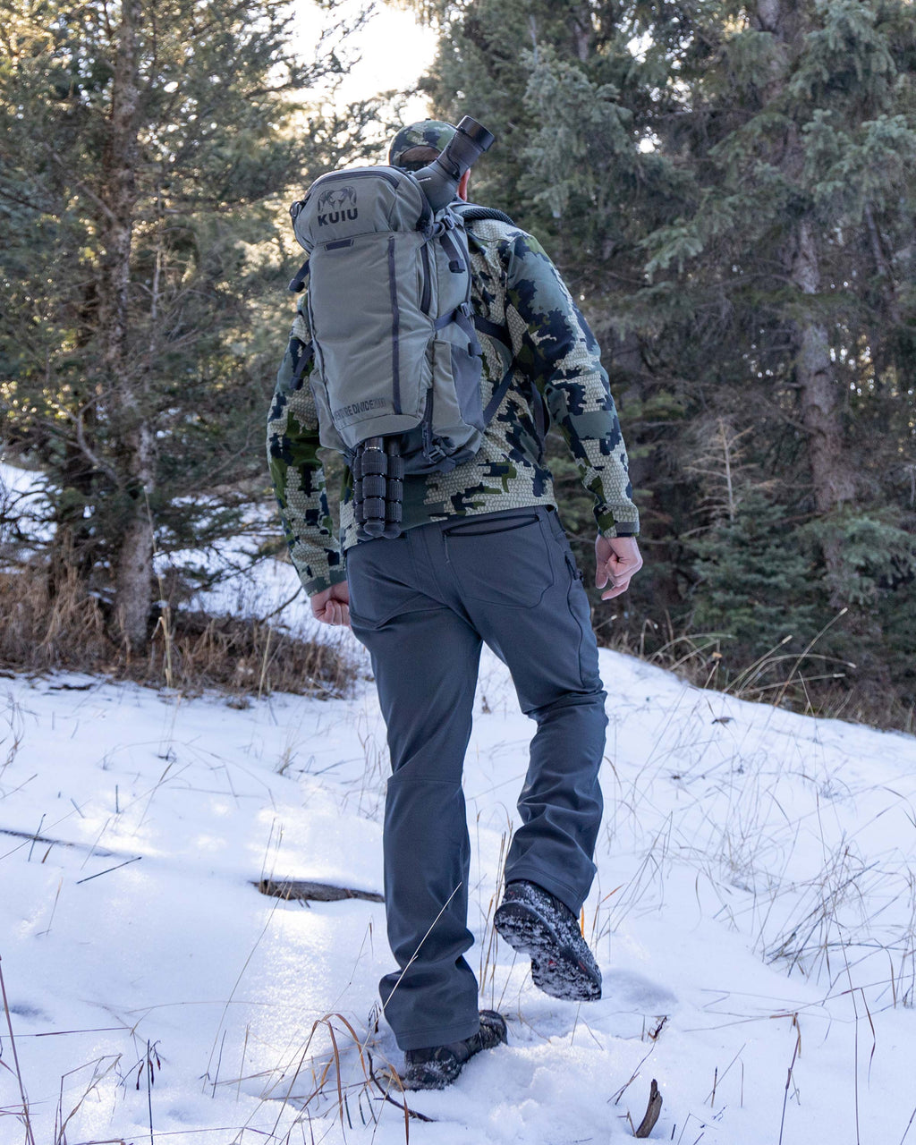 YKK Zippered Cargo Pocket of the Guide PRO Pants in Gunmetal Grey