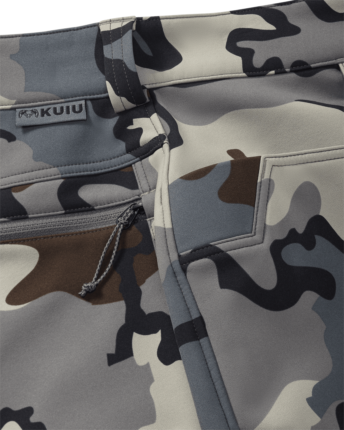 Zippered rear pocket of the Guide PRO Pant in Ash Brown