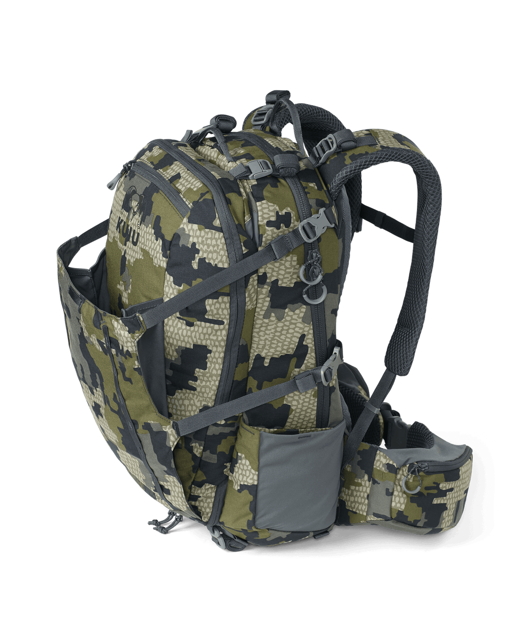 Side of Venture Divide 2000 in Verde Camouflage Highlighting Front and Side Stuffit Pockets