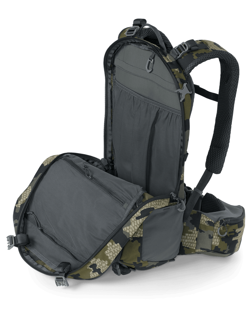 Front Interior of Main Pocket on Venture Divide 2000 in Verde Camouflage Highlighting Zippered Mesh Storage pocket and Hydration Sleeve with Hook