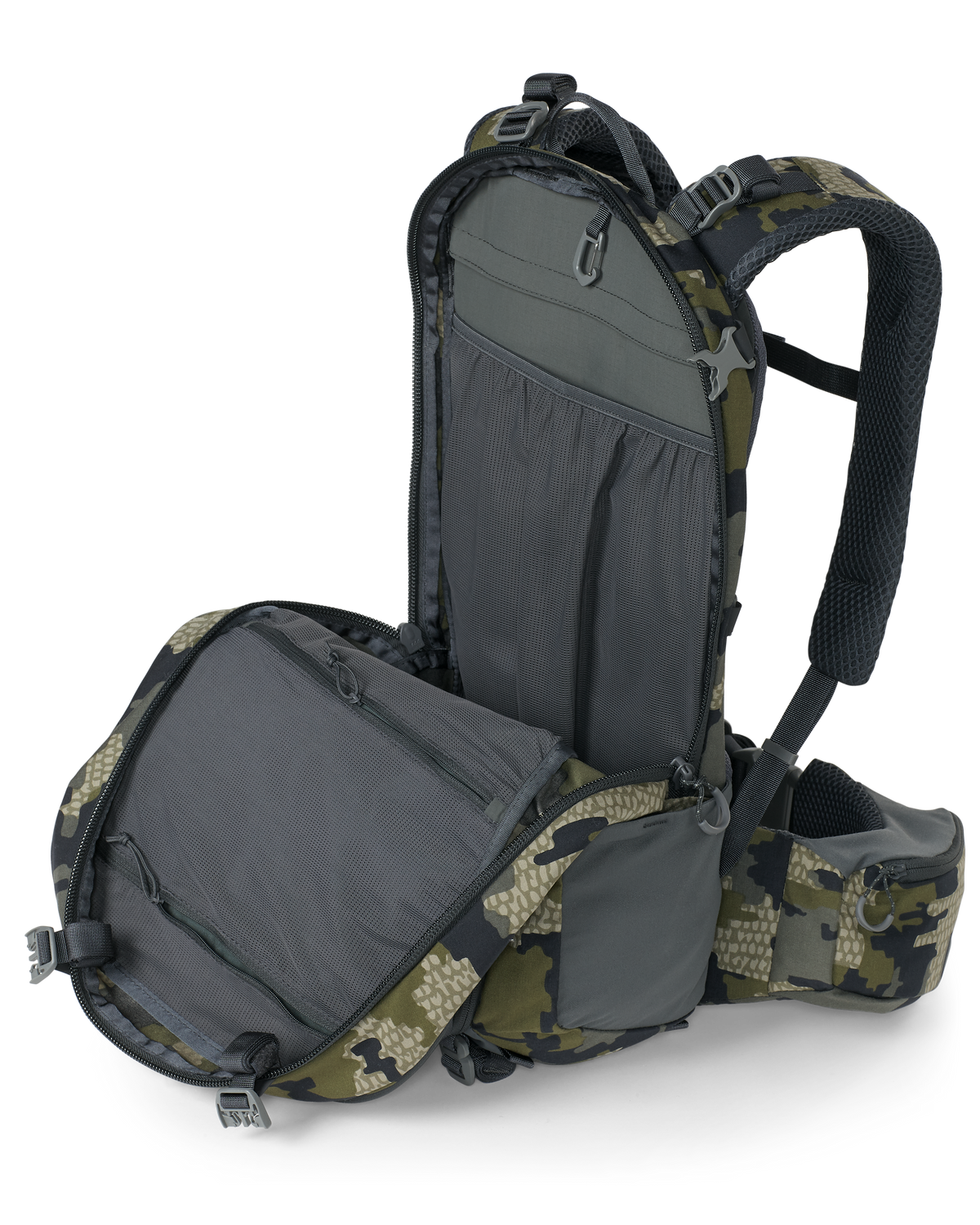 Side angle of Venture Divide 2000 in Verde Camouflage Showcasing the open main pocket