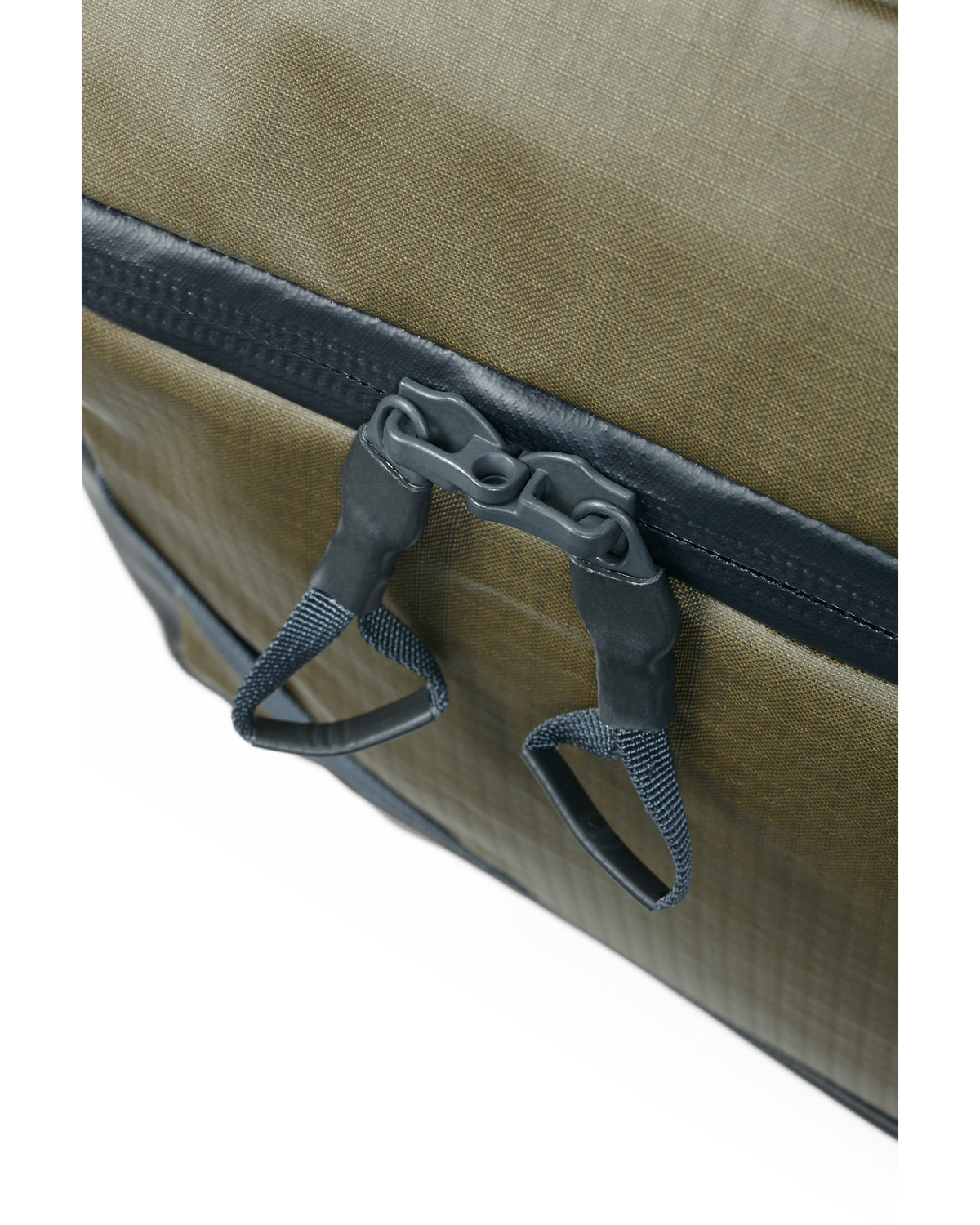 Close up detail of closed dual lockable zipper sliders on Waypoint 2800 in Bourbon Brown