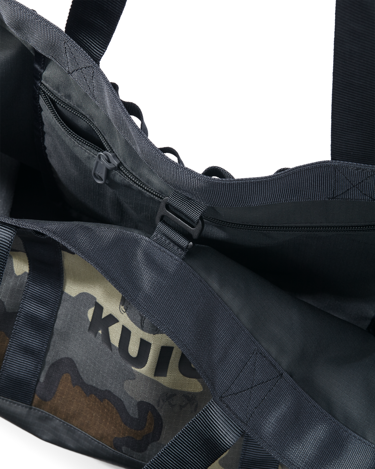 Detail of hook closure for a secure carry on KUIU CORDURA Tote Bag in Vias Camouflage