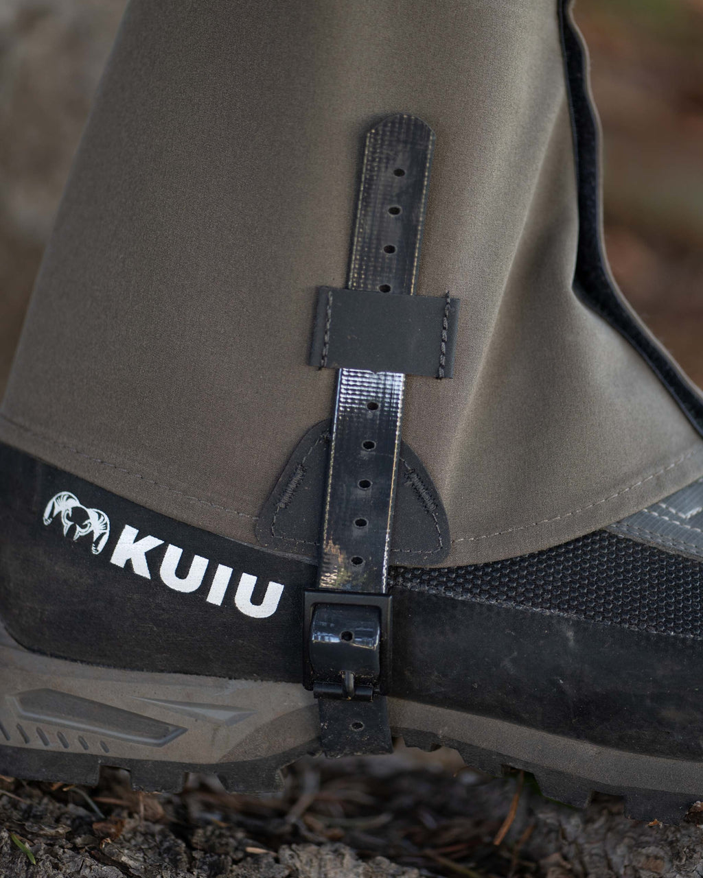 Yukon HD Hunting Boot Gaiter in Ash Brown featuring the durable TPU-coated nylon boot strap with heavy-duty buckle