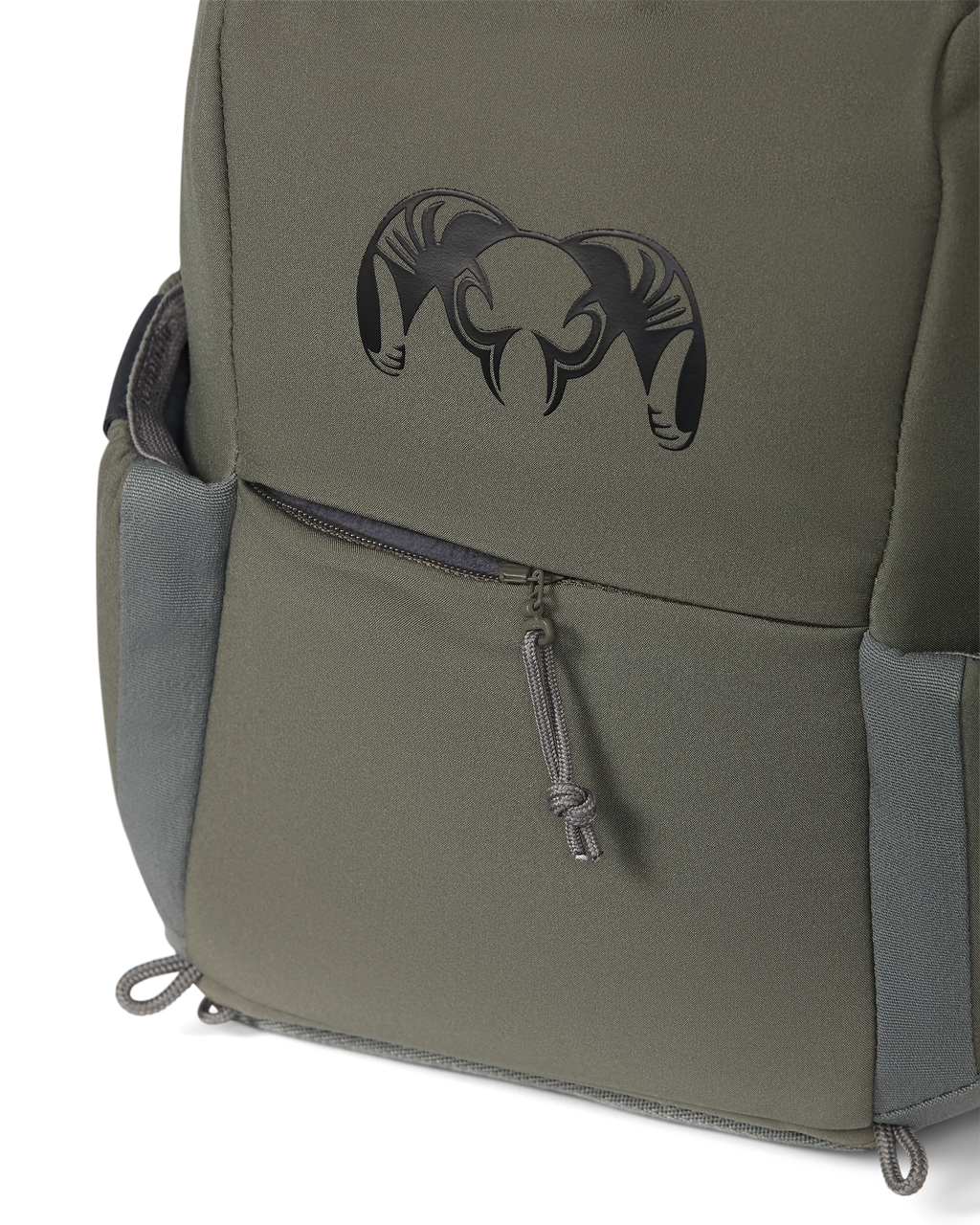 Close-up of front PRO G3 Bino Harness, highlighting front zippered tag/license pocket