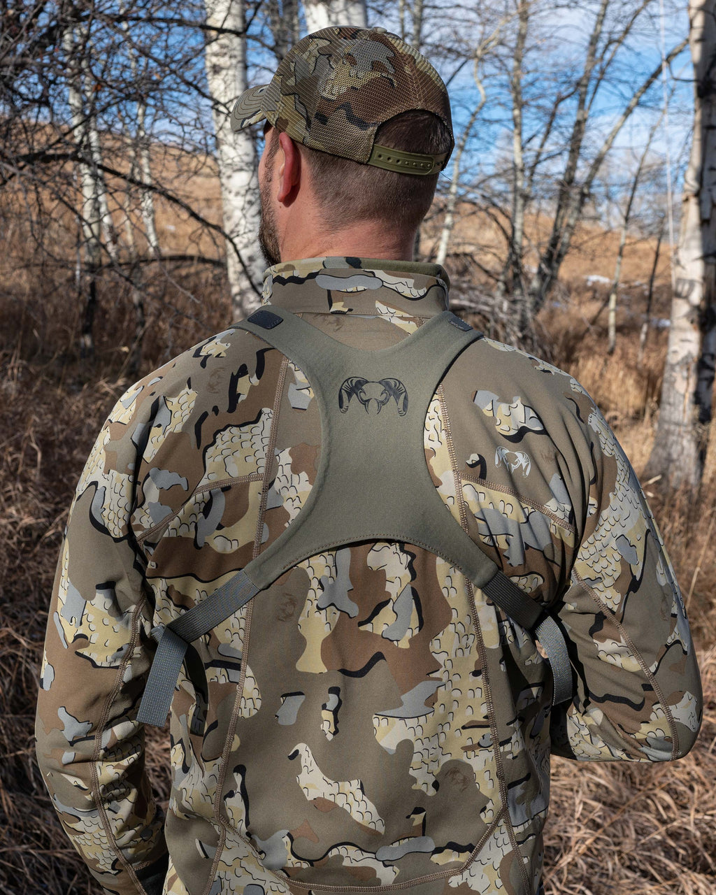 Backside view of PRO G3 Bino Harness in Ash Brown, Highlighting the back straps
