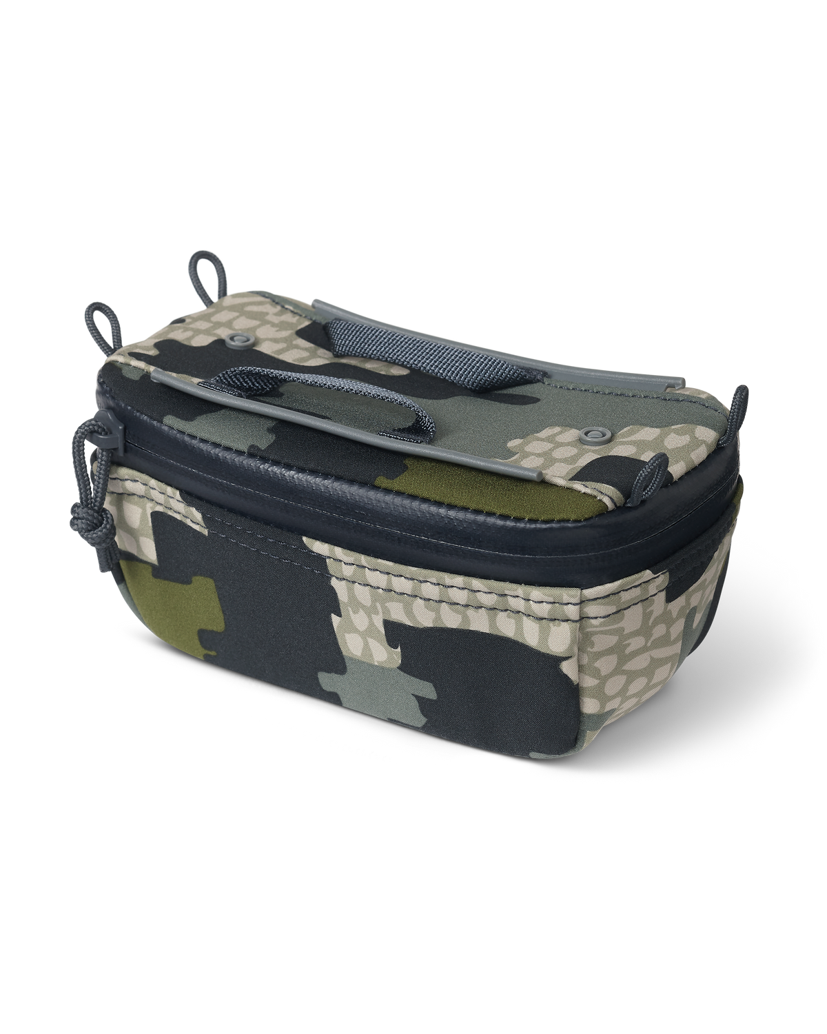 Front of PRO G3 Bino Harness Accessory Pocket in Verde Camouflage color