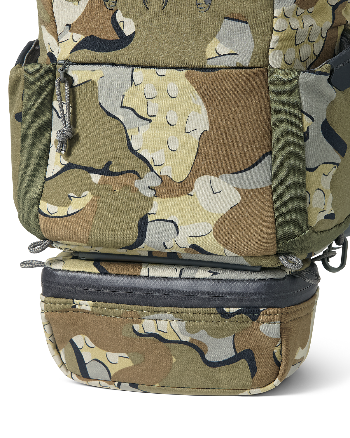 PRO G3 Bino Harness Accessory Pocket attached to the bottom of the PRO G3 Bino Harness utilizing rail-lock connection system
