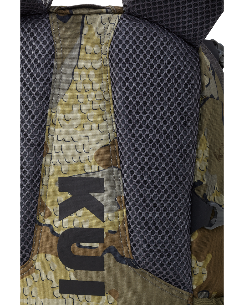 Divide 1200 Backpack in Valo Camouflage zoomed in to show padded back panels