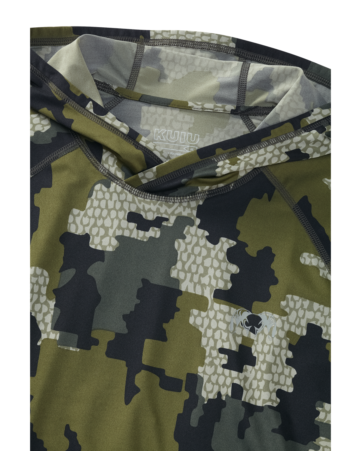 Front detailed neck and inside hoodie Gila Long Sleeve Hoodie in Verde Camouflage