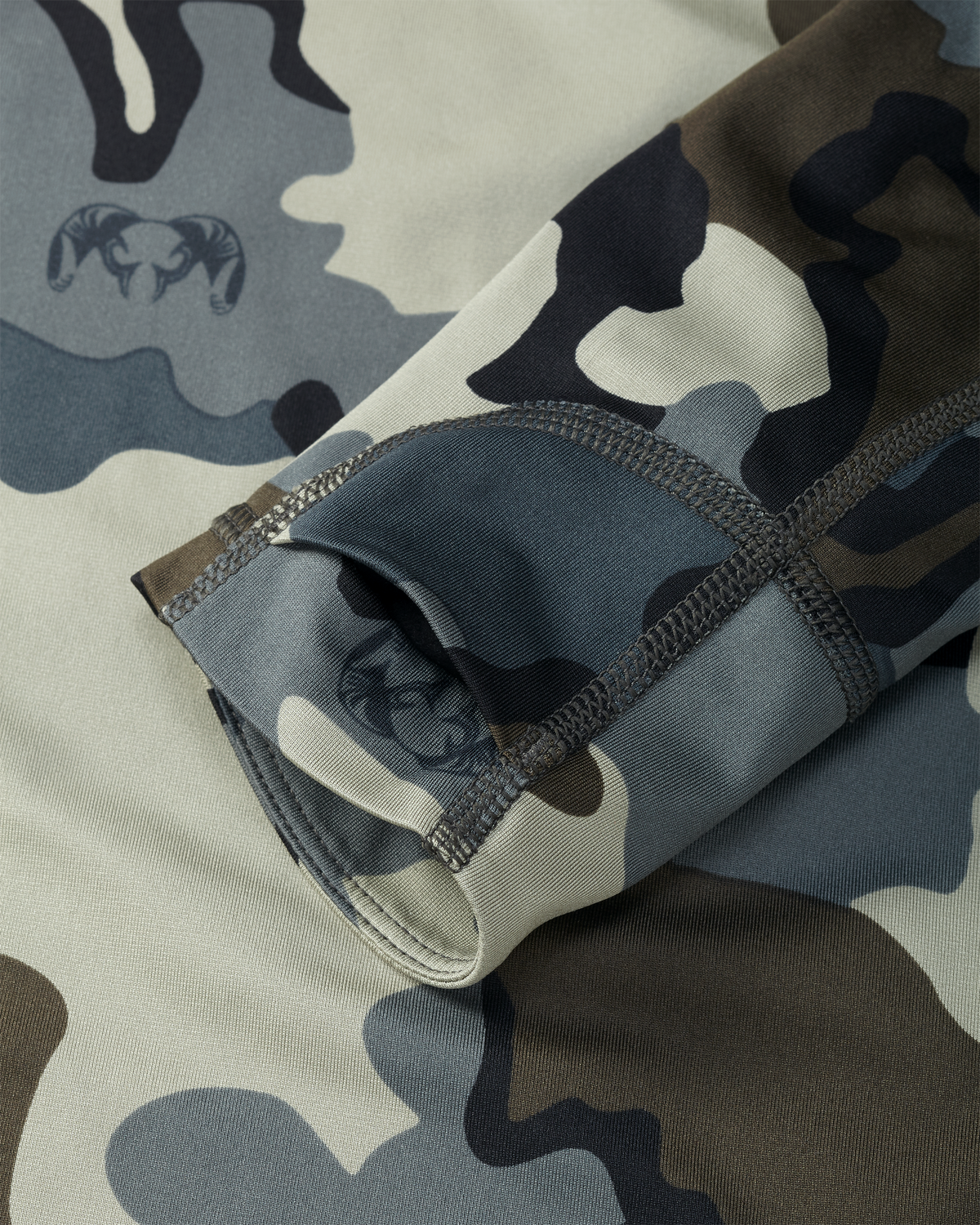 layered thumbhole on Women's Gila LS Hoodie in Vias Camouflage