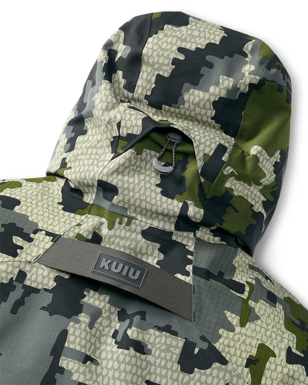 Detail of back cinch hood adjustment cord on the Super Down Artuk Verde Camouflage